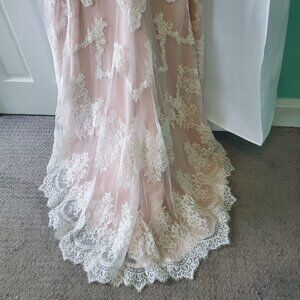 Essence of Australia Wedding Dress D2106